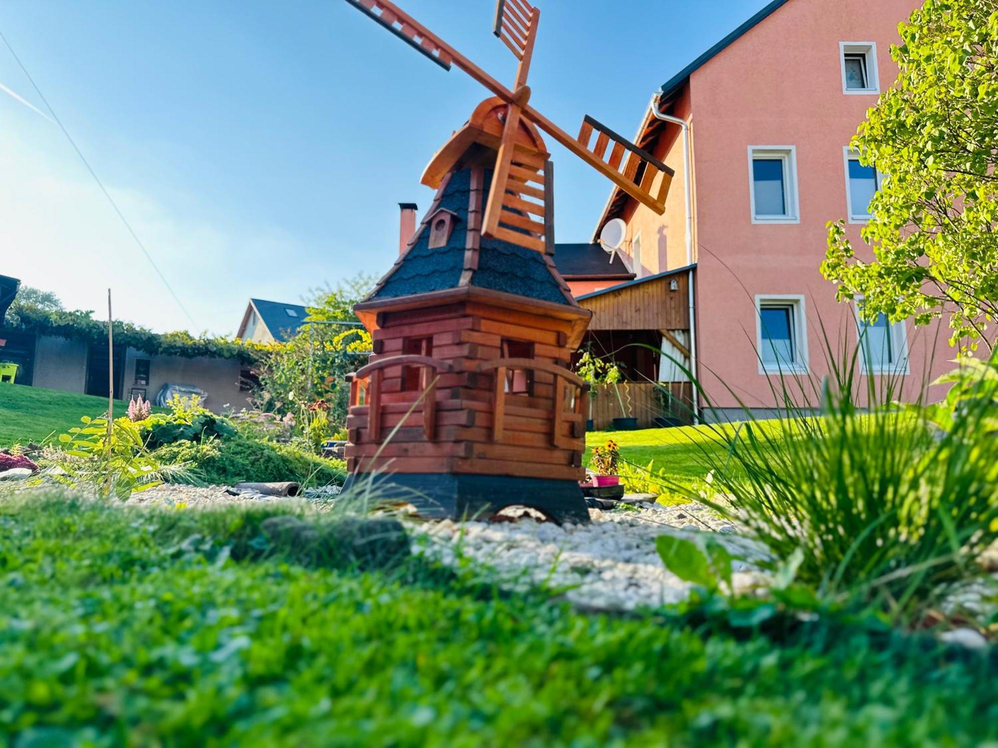 Gemuetliche Wohnung In Gruenhainichen Erzgebirge Grunhainichen Exterior foto